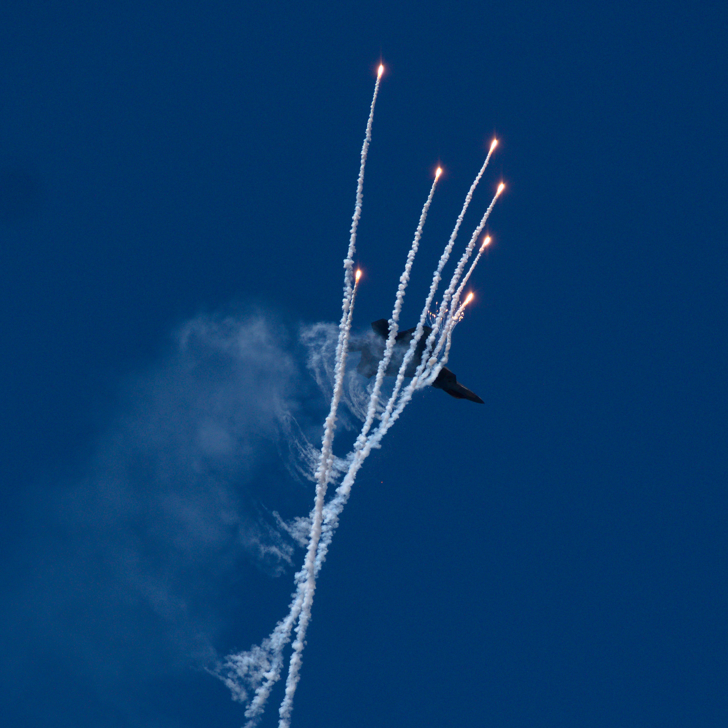 F22 Flares